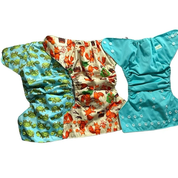 Bundle of 5 Reusable Diapers never used - Picture 6 of 6
